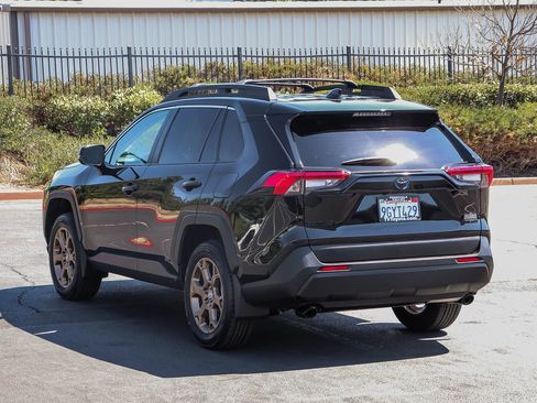 Certified 2023 Toyota RAV4 AWD Hybrid image 5