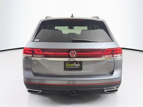 Used 2024 Volkswagen Atlas SE FWD image 7