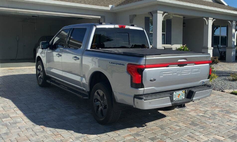 Used 2023 Ford F150 Lightning Lariat w/ Equipment Group 511A High AWD/4WD image 4