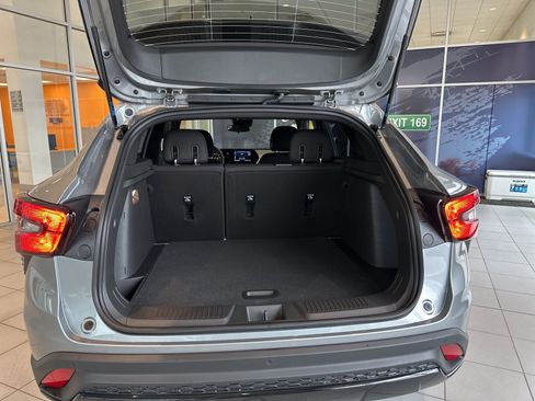 New 2026 Chevrolet Trax RS w/ Driver Confidence Package image 11