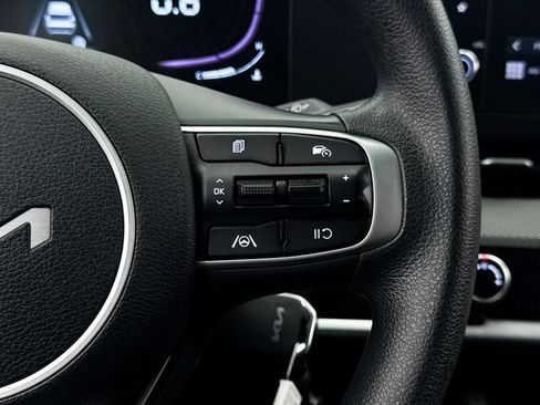 Certified 2024 Kia Sportage LX FWD image 33