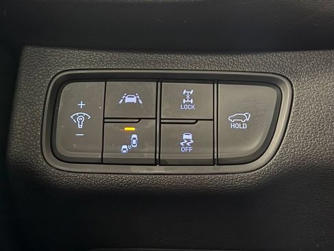 Used 2019 Hyundai Santa Fe Limited AWD/4WD image 12