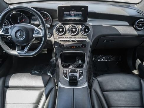 Used 2019 Mercedes-Benz GLC 300 4MATIC image 20