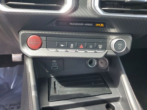 Used 2024 Ford Mustang GT Premium image 23