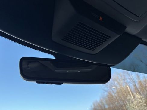 Used 2023 Nissan Pathfinder Platinum w/ Lighting Package (N92) image 25