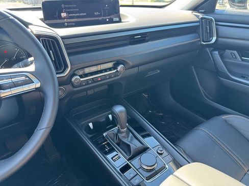 Certified 2025 MAZDA CX-50 AWD 2.5 S w/ Cargo Package image 19