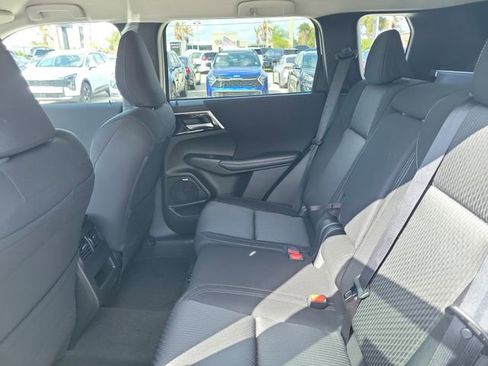 New 2026 Mitsubishi Outlander ES image 12