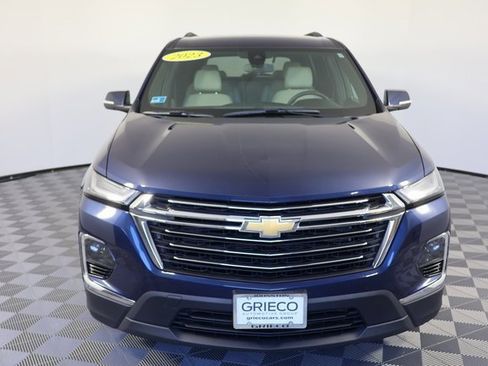 Used 2023 Chevrolet Traverse LT w/ LPO, Cargo Package image 3
