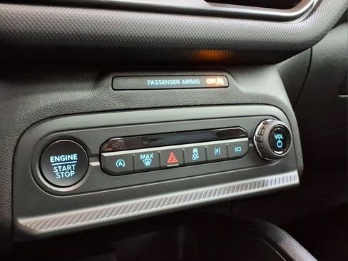 Certified 2025 Ford Bronco Sport Outer Banks w/ Outer Banks Tech Package+ AWD/4WD image 10