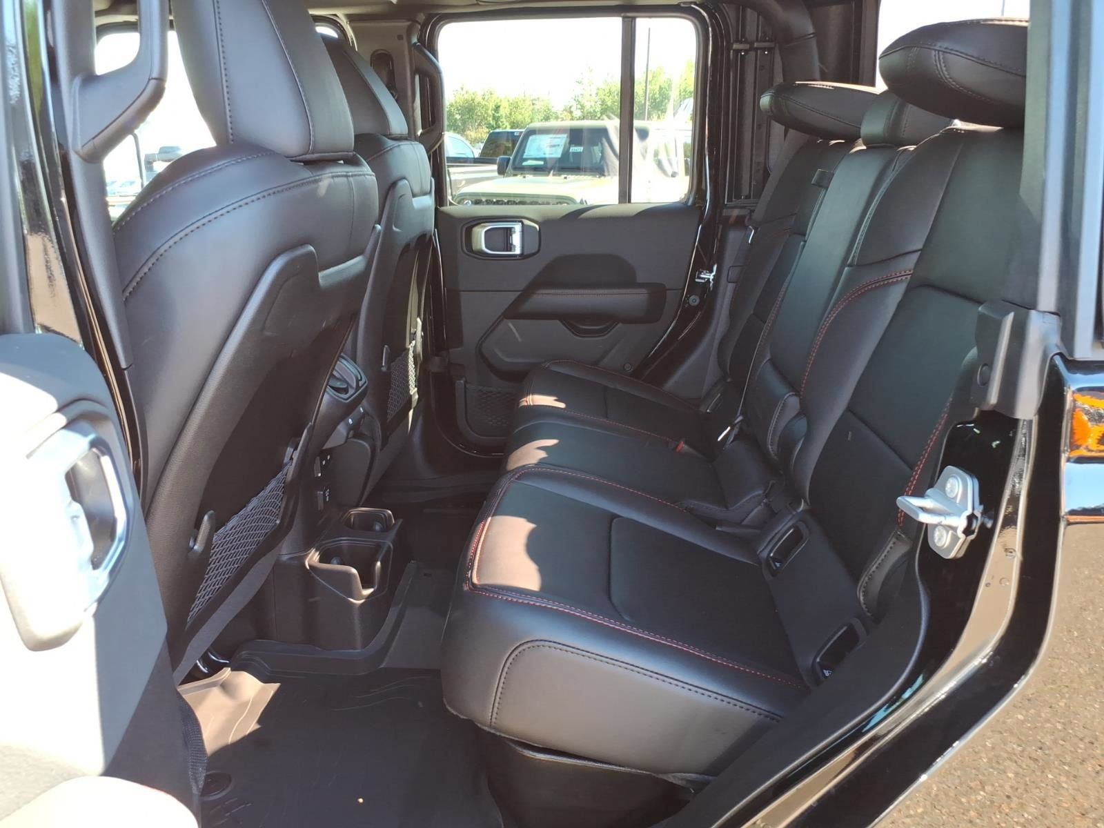 New 2026 Jeep Gladiator Rubicon AWD/4WD image 16