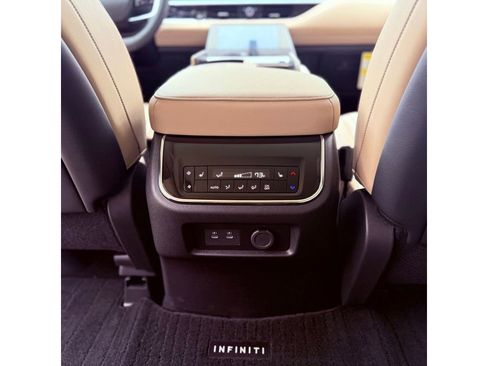 New 2026 INFINITI QX80 Pure RWD image 31