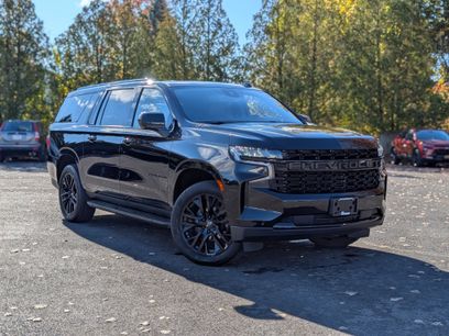 Used 2023 Chevrolet Suburban RST