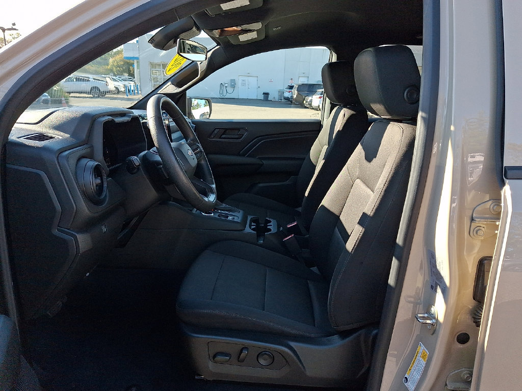 Certified 2023 Chevrolet Colorado W/T w/ WT Convenience Package II AWD/4WD image 13