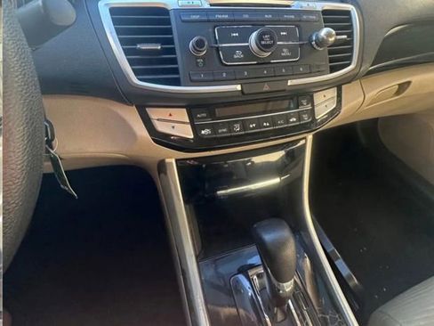Used 2016 Honda Accord LX image 8