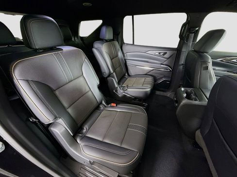 Certified 2025 Chevrolet Traverse High Country w/ LPO, Floor Liner Package image 28