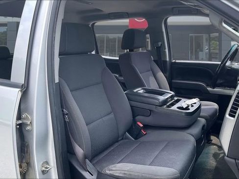 Used 2017 Chevrolet Silverado 2500 LT AWD/4WD image 27