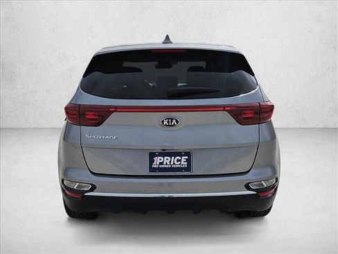 Used 2021 Kia Sportage LX image 7