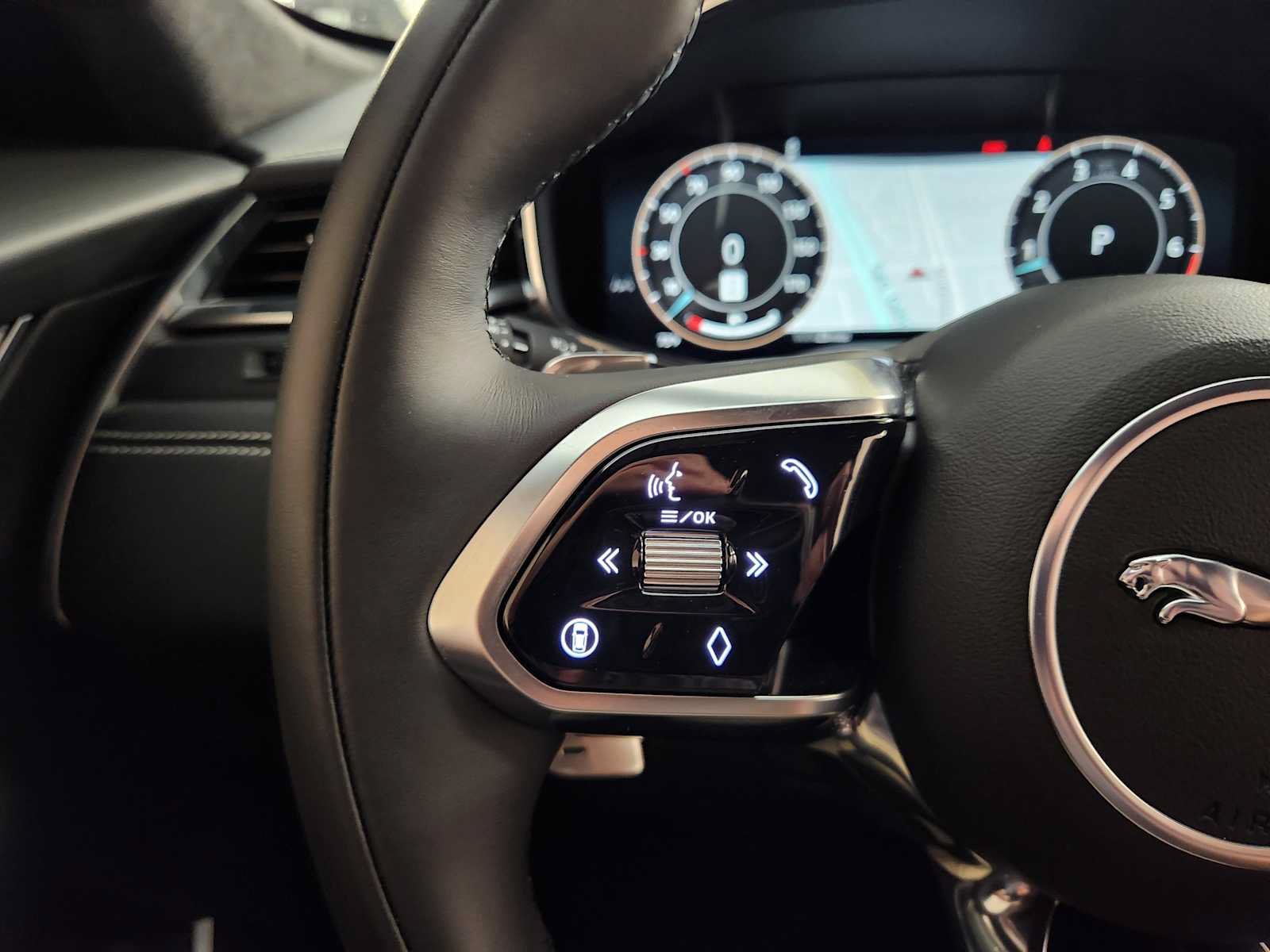 New 2026 Jaguar F-PACE R-Dynamic S AWD/4WD image 43