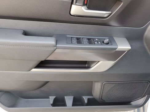 New 2026 Toyota Tundra SR5 AWD/4WD image 19