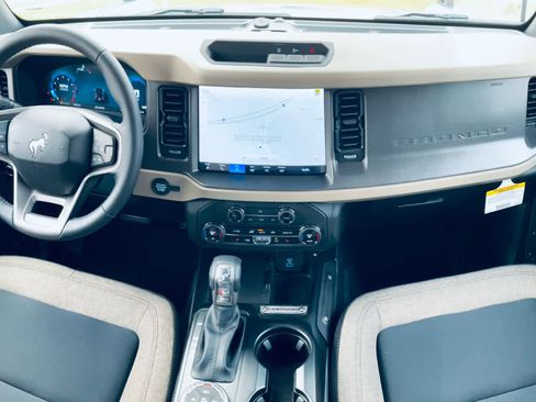 New 2025 Ford Bronco Big Bend image 43