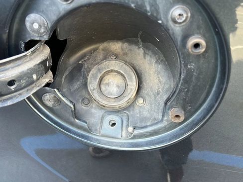 Used 2018 Chevrolet Silverado 1500 LTZ Z71 w/ LTZ Plus Package image 17