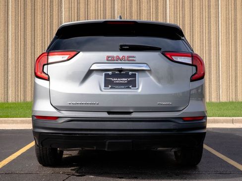 Certified 2024 GMC Terrain SLE AWD/4WD image 8