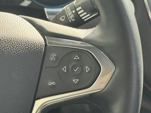 Used 2023 Chevrolet Traverse RS w/ LPO, Floor Liner Package AWD/4WD image 17