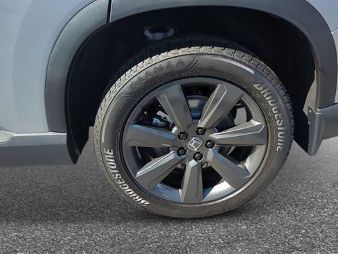 New 2026 Honda Pilot Sport image 9