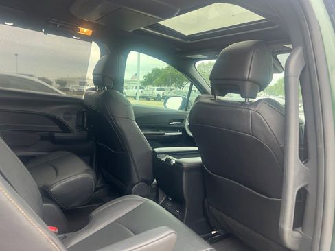Used 2025 Toyota Sienna XLE Woodland Edition AWD/4WD image 16