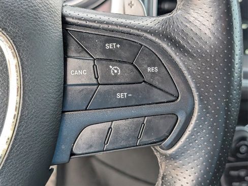 Used 2019 Dodge Charger Scat Pack image 18