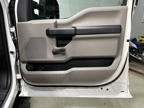 Used 2019 Ford F250 XL image 9