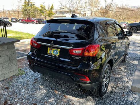 Used 2019 Mitsubishi Outlander Sport ES AWD/4WD image 5