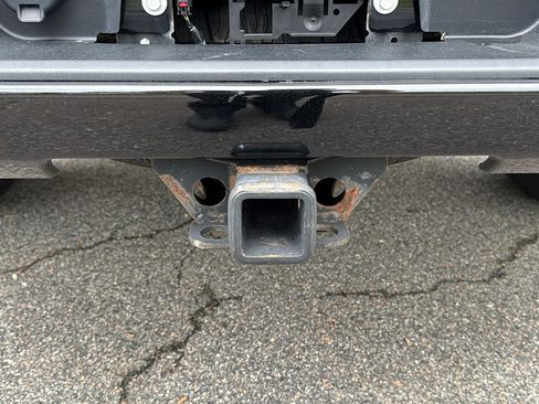Used 2023 Chevrolet Silverado 1500 RST AWD/4WD image 30