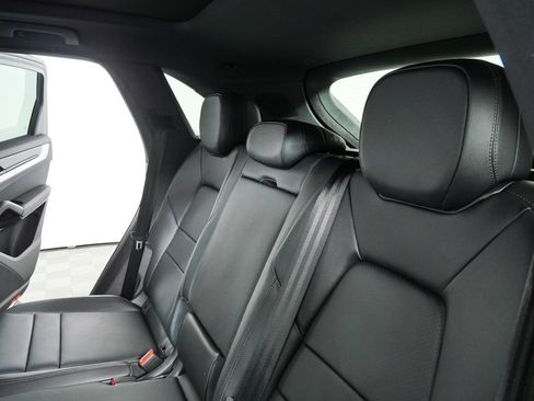 New 2026 Porsche Cayenne AWD/4WD image 22