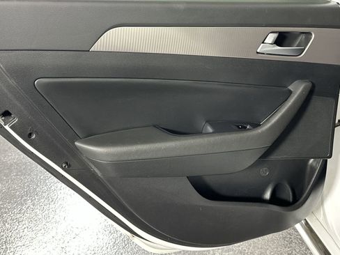 Used 2018 Hyundai Sonata Sport FWD image 30