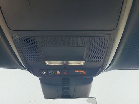 New 2026 GMC Acadia Elevation image 42