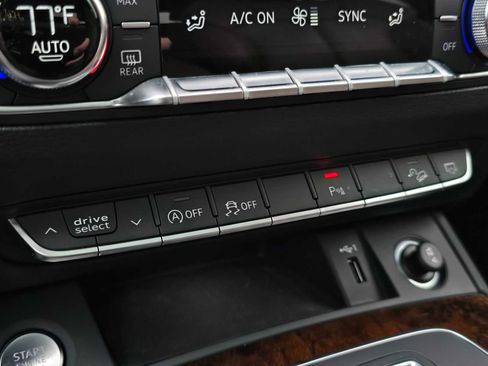 Used 2018 Audi Q5 2.0T Premium Plus w/ Premium Plus Package image 32