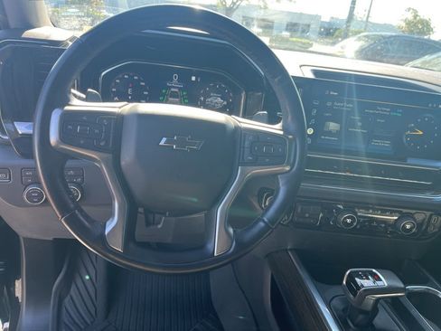 Used 2022 Chevrolet Silverado 1500 RST w/ All Star Edition Plus AWD/4WD image 12