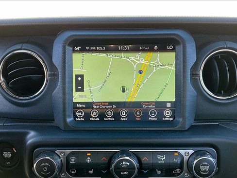 Certified 2021 Jeep Gladiator Overland image 13