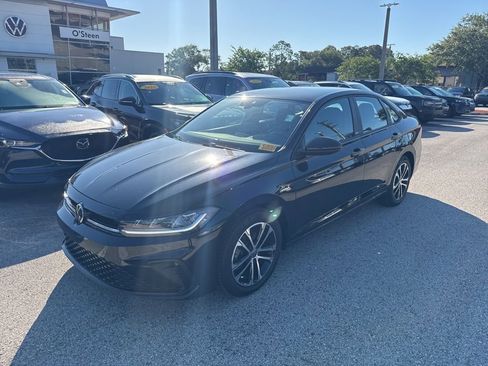 Used 2026 Volkswagen Jetta Sport FWD image 1