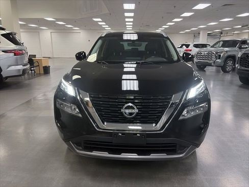 Used 2023 Nissan Rogue SL w/ SL Premium Package AWD/4WD image 2