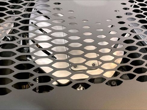 Used 2023 McLaren Artura image 16