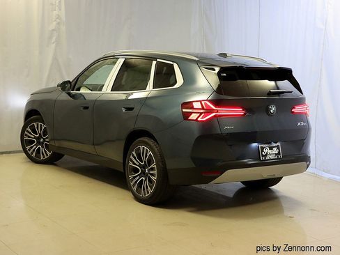 Used 2026 BMW X3 xDrive30 w/ Premium Package AWD/4WD image 4