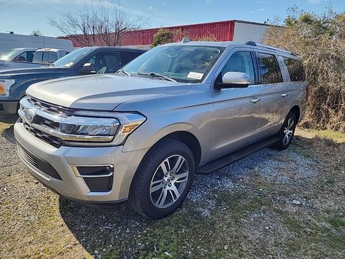 Certified 2024 Ford Expedition Max Limited image 2