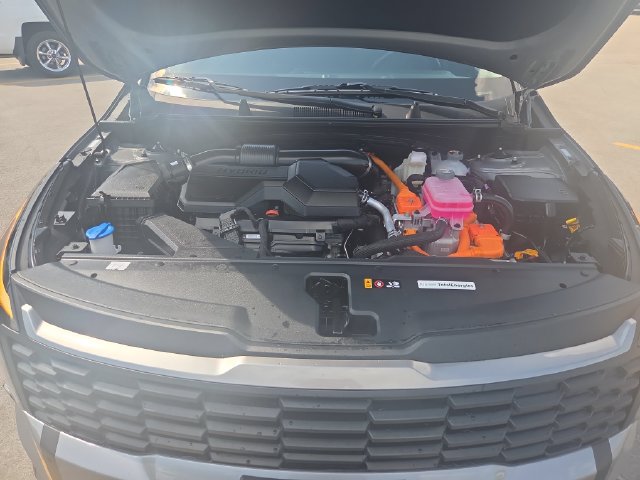 Certified 2026 Kia Sportage LX FWD image 17