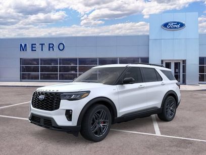 New 2026 Ford Explorer ST-Line w/ ST-Line Street Pack