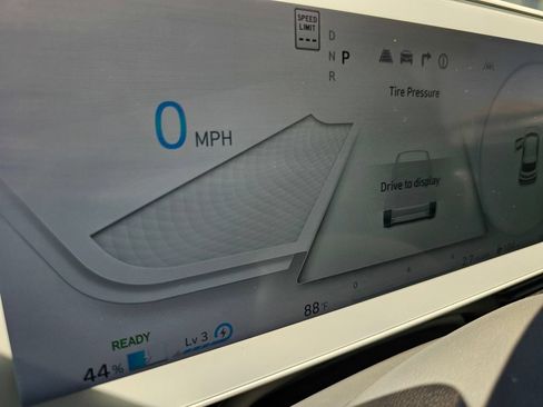 Certified 2024 Hyundai Ioniq 5 SEL RWD image 29