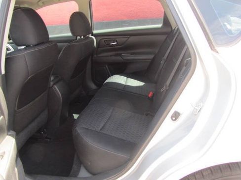 Used 2017 Nissan Altima 2.5 S w/ Power Driver Seat Package FWD image 14