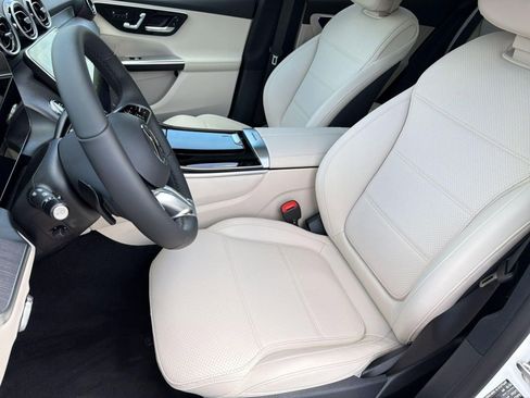 New 2026 Mercedes-Benz GLC 300 image 22