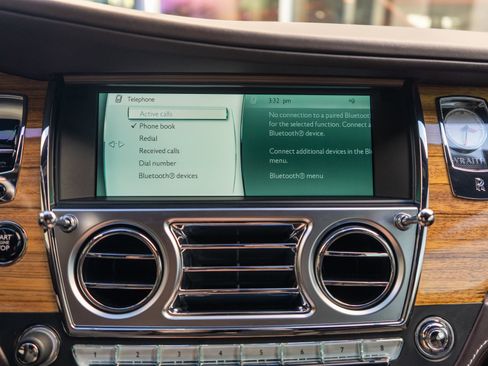 Used 2016 Rolls-Royce Wraith image 26